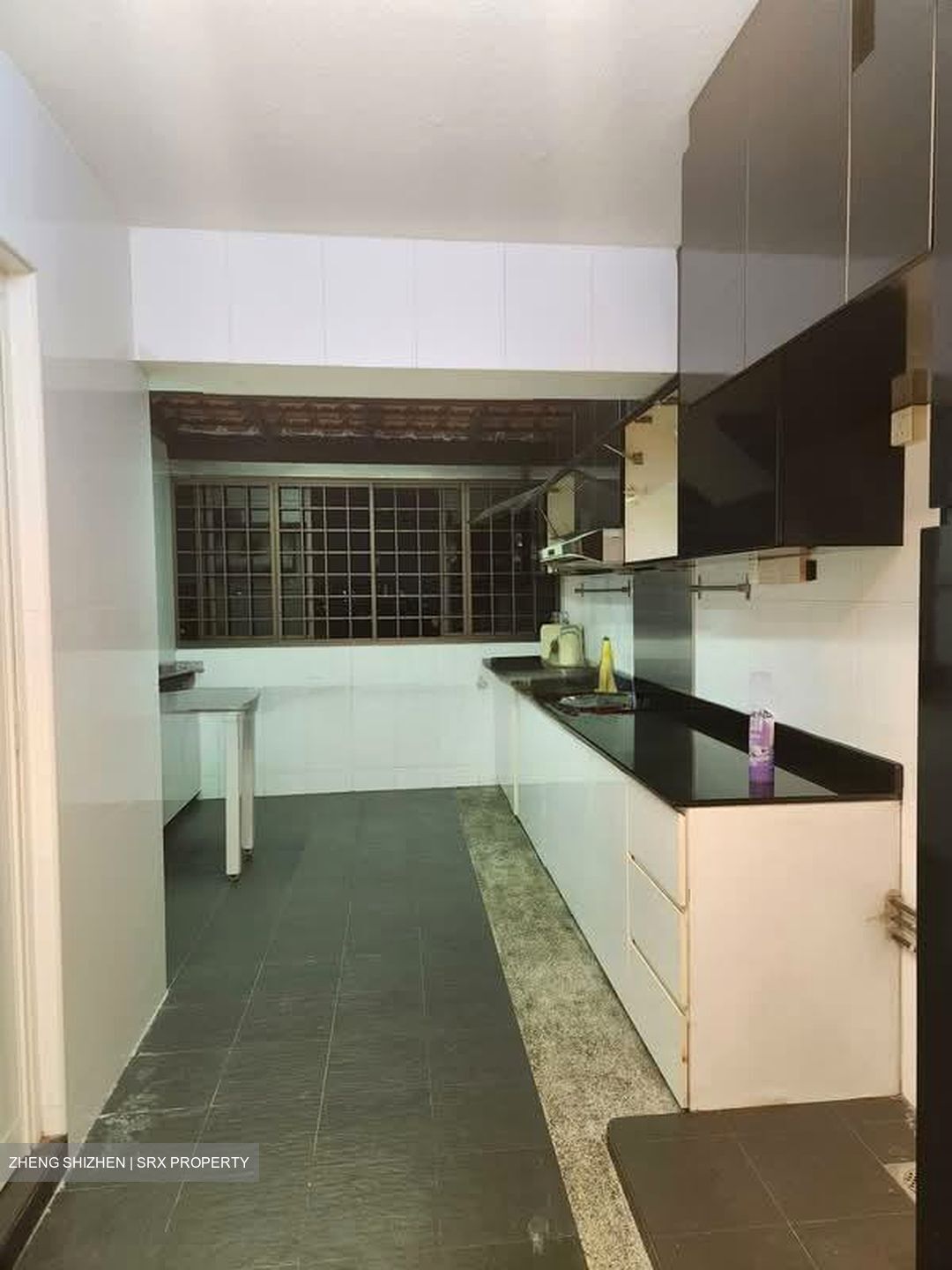 Blk 221 Kovan Green (Hougang), HDB Executive #606384011